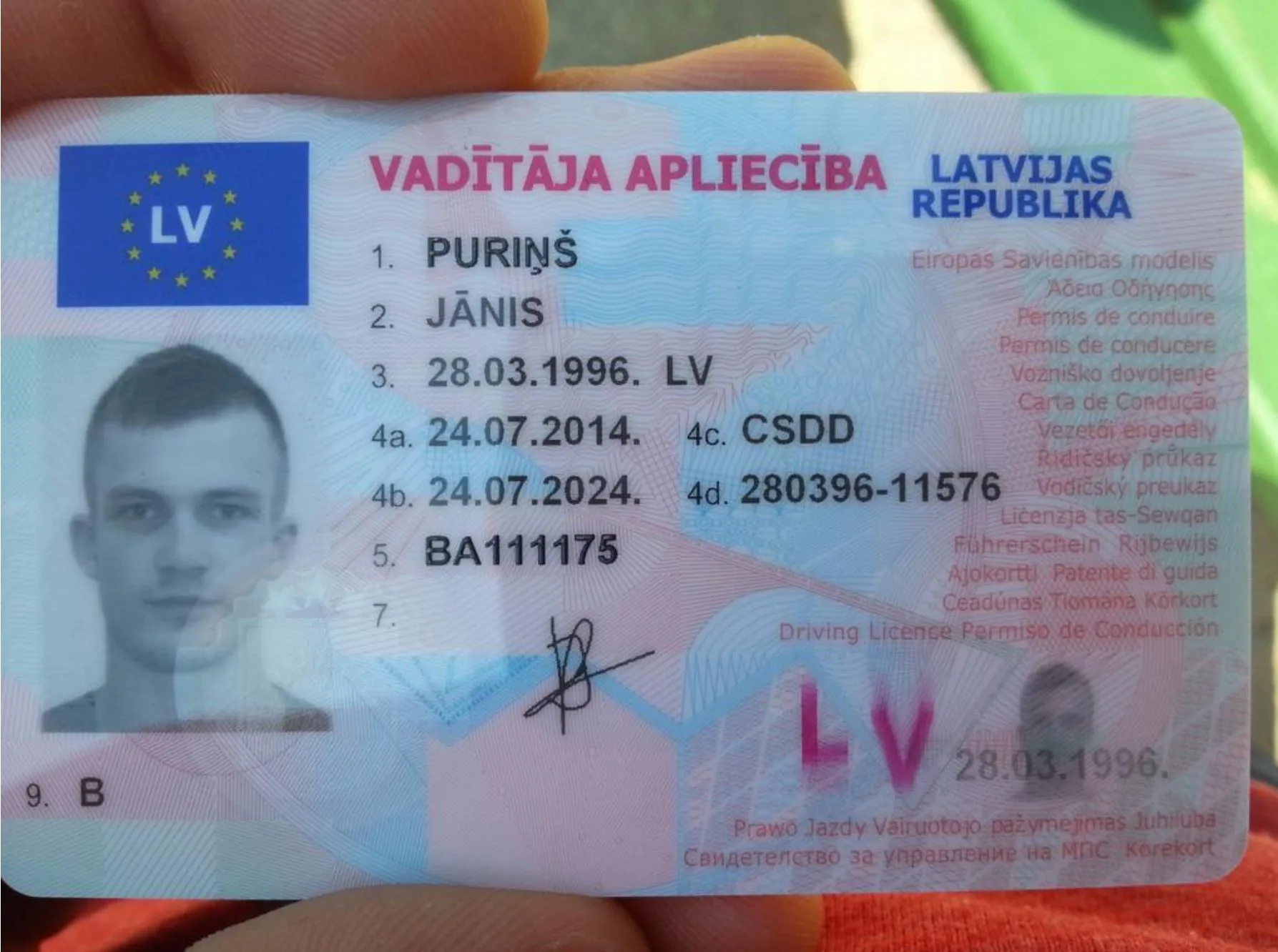 Cumpărați permis de conducere leton Online